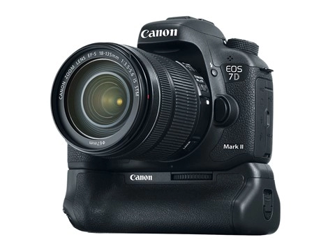 Canon chính thức giới thiệu 7d mark ii cùng 2 máy ảnh du lịch mới