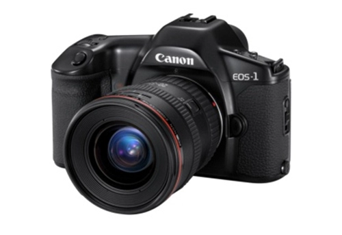 Dòng máy ảnh cao cấp canon eos-1 tròn 25 tuổi