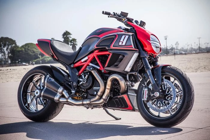 Ducati diavel độ tình cảm đáng yêu