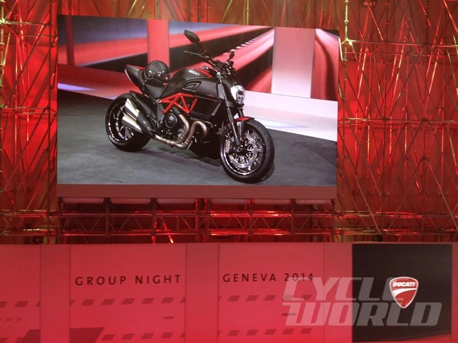 Ducati giới thiệu mẫu diavel 2015