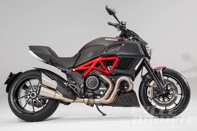 Ducati giới thiệu mẫu diavel 2015