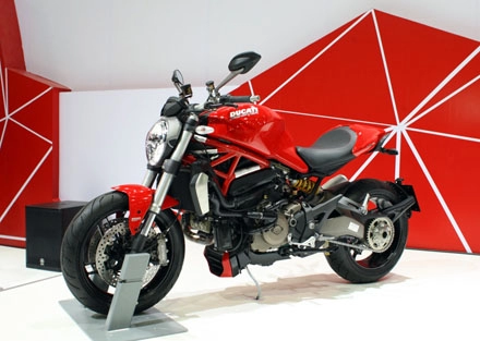 Ducati monster 1200 sắp được bán tại châu á