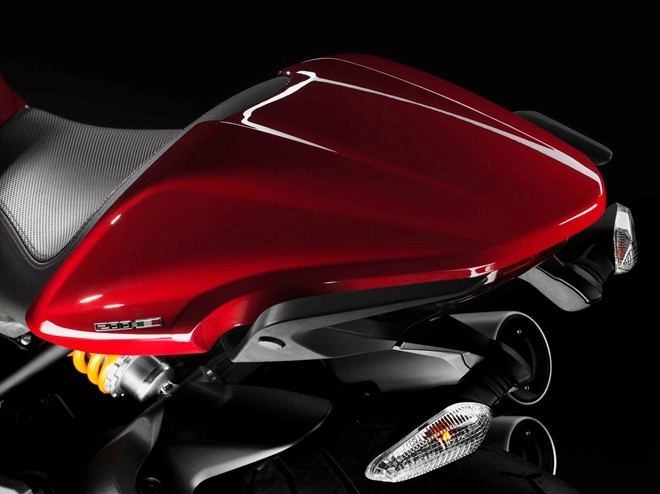 Ducati monster 1200 và monster 1200 s cùng nhau ra mắt