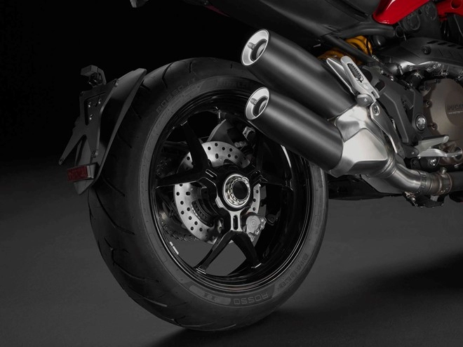 Ducati monster 1200 và monster 1200 s cùng nhau ra mắt