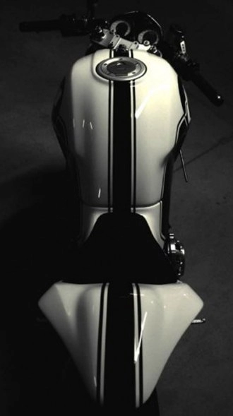 Ducati monster tesio vẻ đẹp hút hồn người nhìn