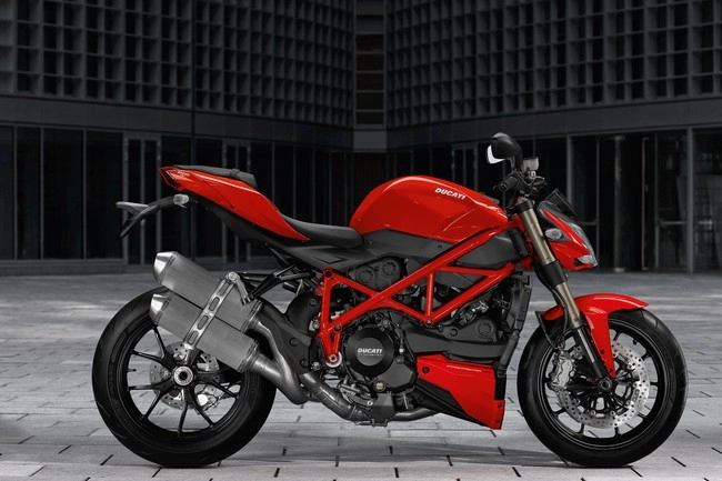 Ducati streetfighter 848 - mạnh mẽ pha lẫn sự hiện đại