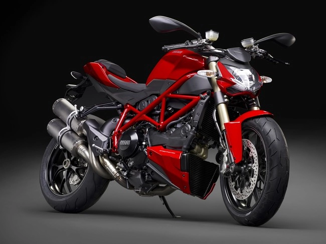 Ducati streetfighter 848 - mạnh mẽ pha lẫn sự hiện đại