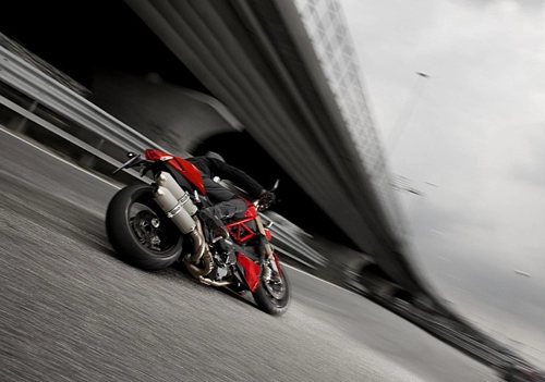 Ducati streetfighter 848 ra mắt phiên bản 2014