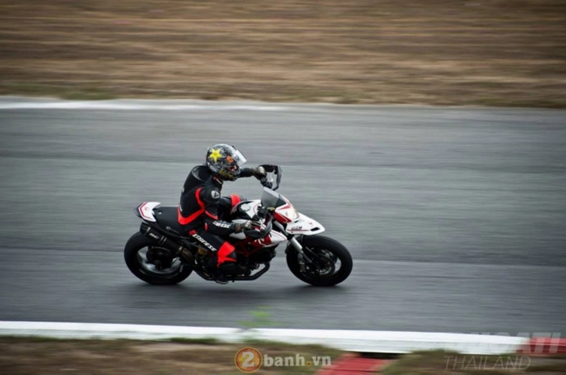 Ducati trackday - ngợp trời ducati