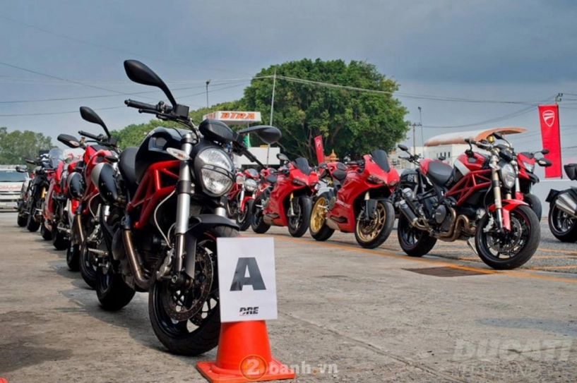 Ducati trackday - ngợp trời ducati