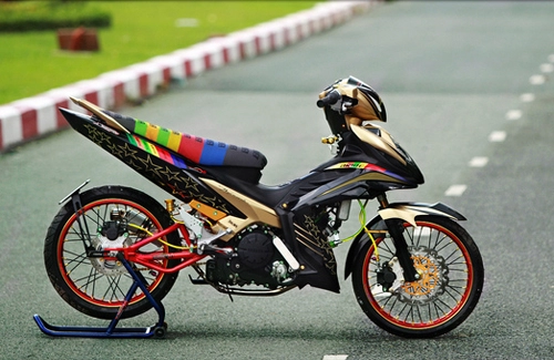 Exciter 2011 trang điểm theo phong cách dragbike tại sài gòn