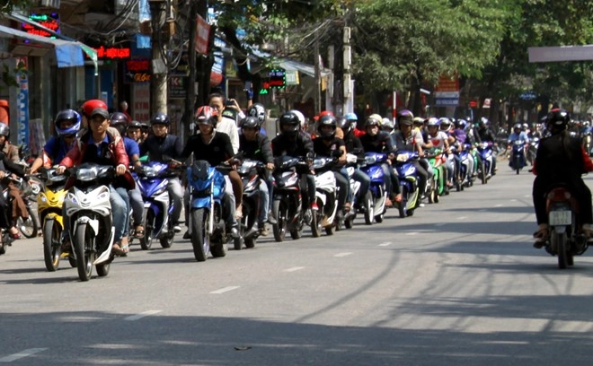 Gần 400 chiếc exciter hội tụ về bắc ninh 2010