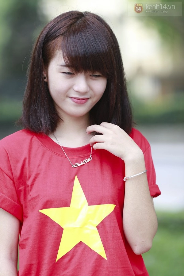 Gặp linh kett - nữ sinh hà thành có nụ cười lay động trái tim trong clip vietnam loves peace