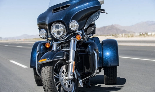 Harley-davidson tri glide ultra classic - pháo đài di động