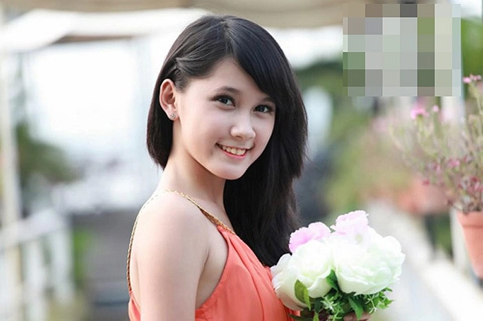 Hotgirl hà thành đẹp như mùa thu tỏa nắng