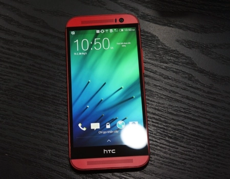 Htc one m8 kéo người tiêu dùng vì thời lượng pin khủng