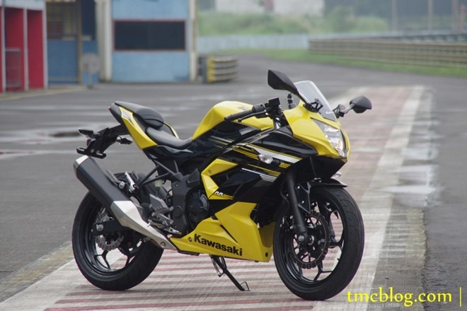 Kawasaki giới thiệu sportbike ninja rr mono 250cc