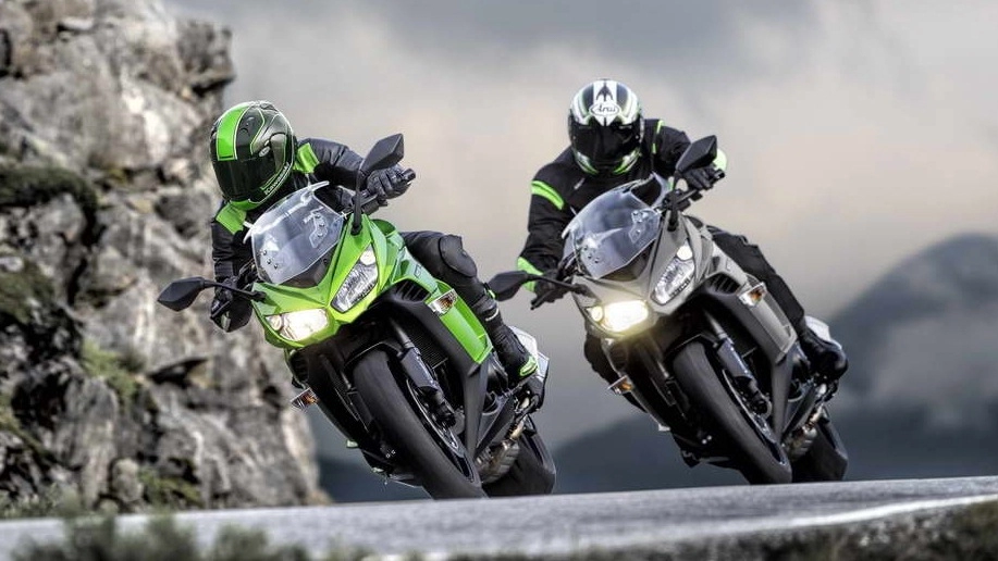 Kawasaki ninja 1000 2014 dòng sport-touring hợp túi tiền