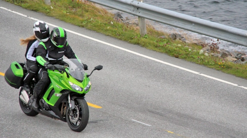 Kawasaki ninja 1000 2014 dòng sport-touring hợp túi tiền