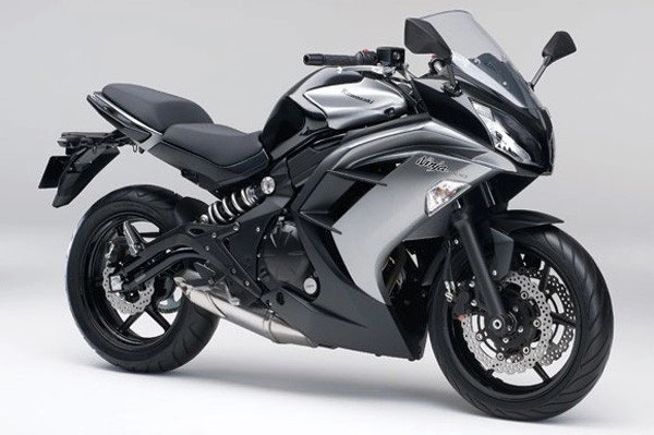 Kawasaki ninja 400 2014 chính thức ra mắt vào tháng tới