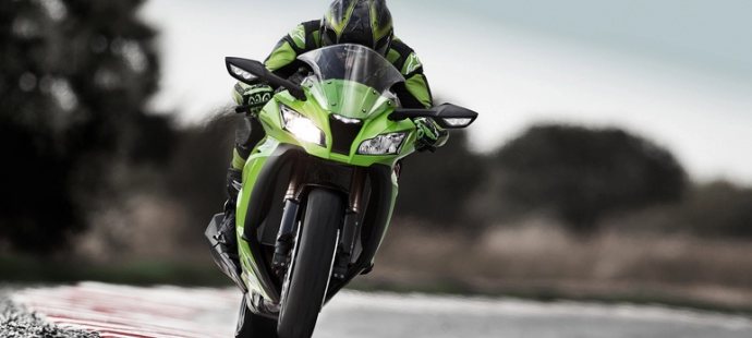 Kawasaki ninja zx-10r 2014 sức mạnh mới đến từ đường đua