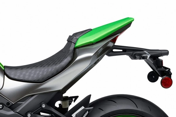 Kawasaki z1000 2014 chính thức lộ diện giá