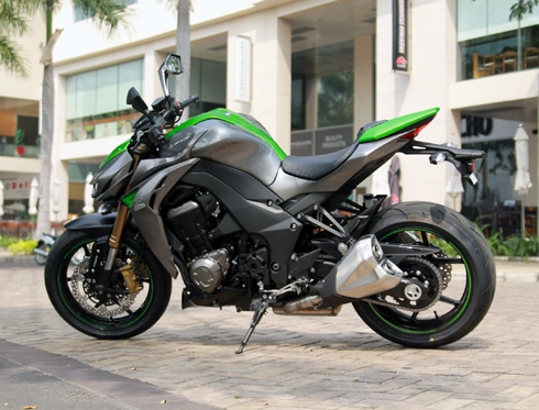 Kawasaki z1000 2014 - lanh lẹ trên phố