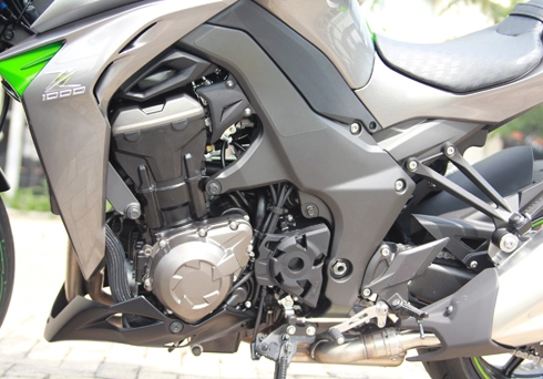 Kawasaki z1000 2014 - lanh lẹ trên phố