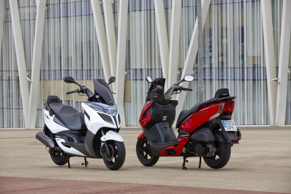 Kymco yager gt hiên bản 2013 trở lại châu âu với nhiều cải tiến mới