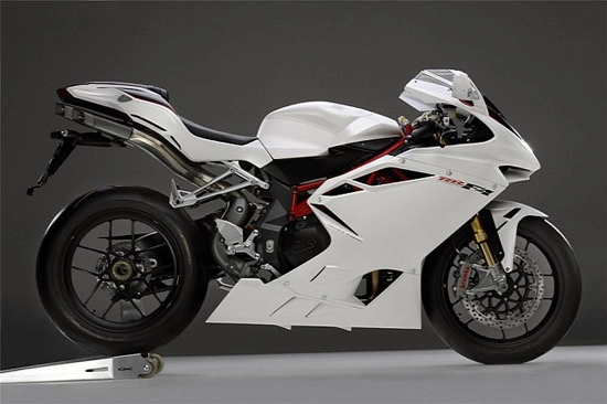 Mv augusta f4r cái tên nói lên sức mạnh