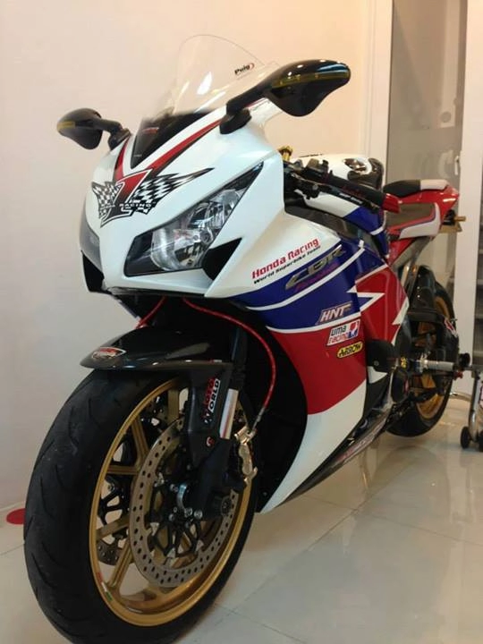 Ngắm chiếc cbr1000rr - 2012 