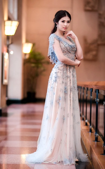 Ngọc hân nữ hoàng thảm đỏ 2013