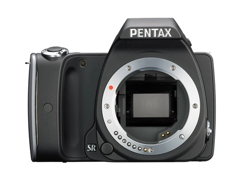 Pentax cho ra đời máy thay ông kính tích hợp đèn led độc đáo