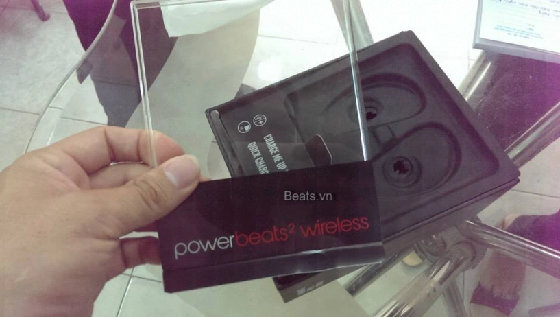 Powerbeats 2 wireless đầu tiên tại việt nam