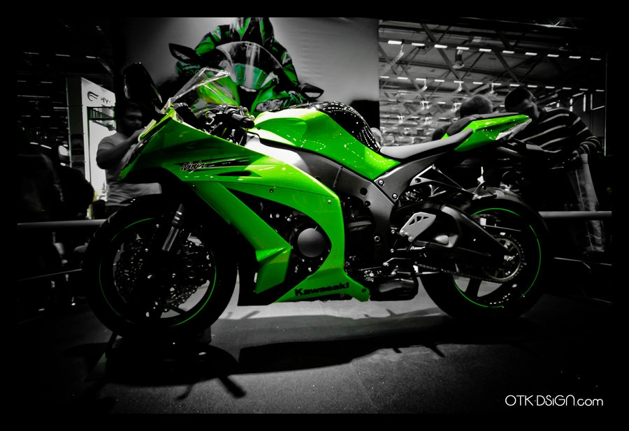 Sát thủ tốc độ kawasaki ninja zx-10r