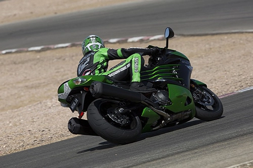 Siêu môtô kawasaki zx-14r 2014 ra mắt