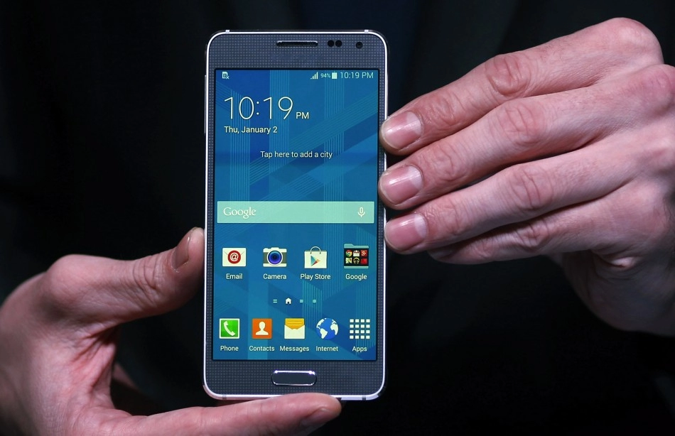 So kè samsung galaxy a5 và lumia 830