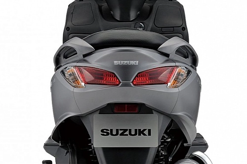 Suzuki burgman 2014 - đối thủ honda pcx