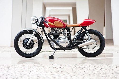 Triumph tr6r cafe racer cuốn hút