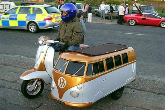 Vespa 3 bánh - vẻ đẹp mê hồn