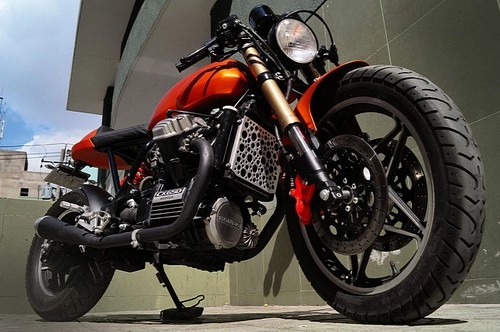 Xế độ cafe racer việt nam trên báo nước ngoài