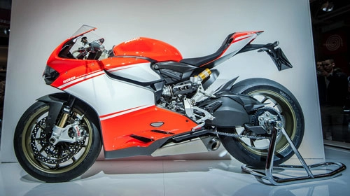 10 mẫu môtô làm nóng thị trường 2014