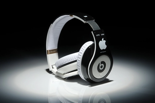 Apple có ý định làm một cuộc cách mạng âm nhạc với beats
