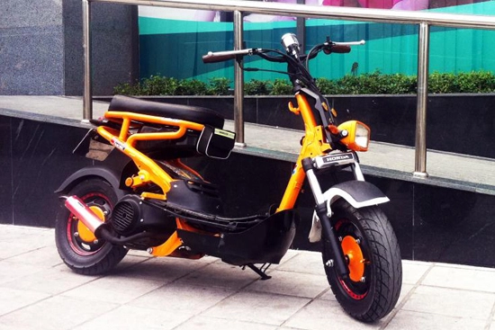 Biến attila thành honda zoomer