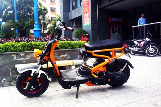 Biến attila thành honda zoomer