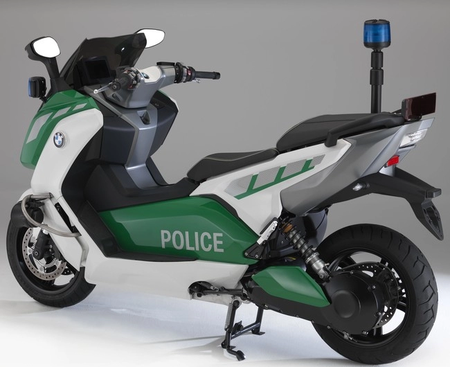 Bmw giới thiệu loạt moto dành cho cảnh sát