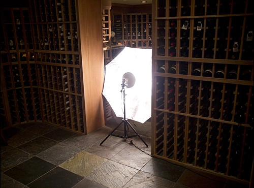 Bộ ánh sáng studio dành cho chụp hầm rượu vang