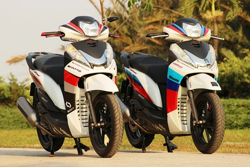 Bộ đôi honda sh300i lên dàn áo phong cách thể thao