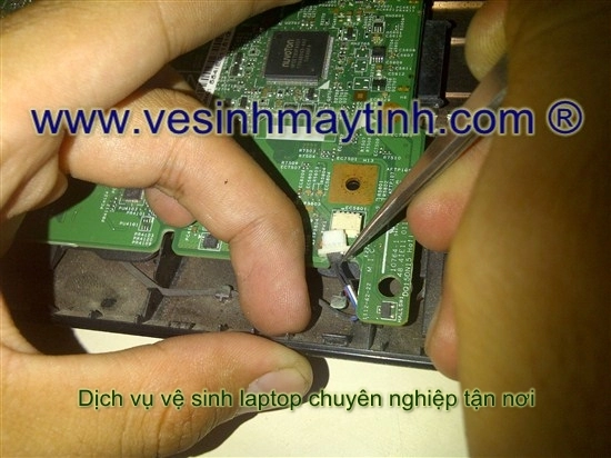 Cách vệ sinh laptop dell vệ sinh laptop dell n5110