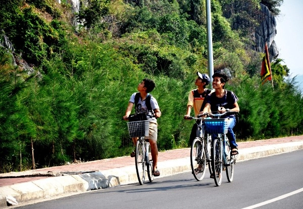 Cung đường bao biển đẹp nhất hạ long